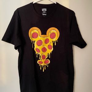 Uniqlo Mickey Mouse pizza tshirt